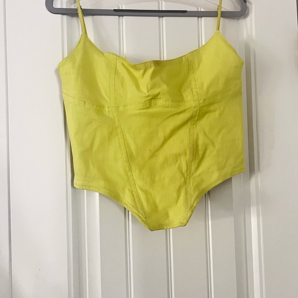 House of CB Lime top - Picture 1 of 2